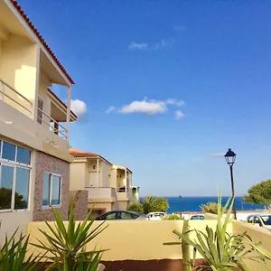 https://apartamento-playa-blanca-holiday.in-canary-islands.com